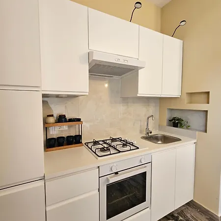 Apartment Mami House