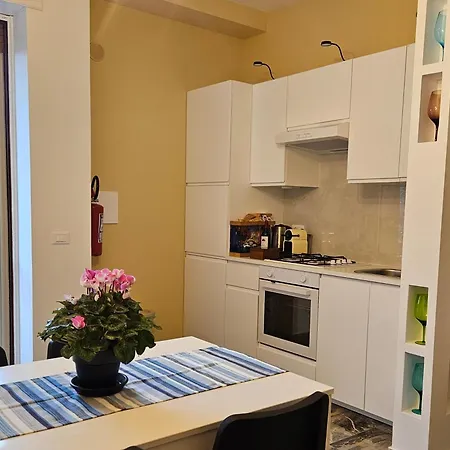 Mami House Apartman *